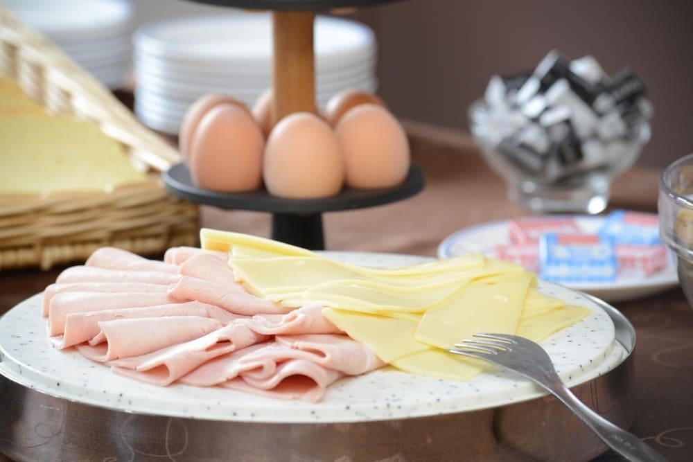 B&B Hotel Amneville-Les-Thermes Ngoại thất bức ảnh